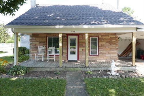 203 Chestnut St, Laura, OH, 45337-7716 | Card Image