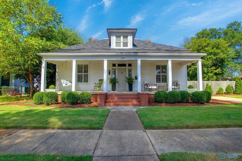 504 Walnut St Ne, Decatur, AL, 35601-1942 | Card Image