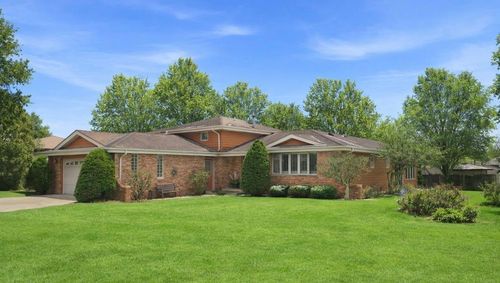 1527 Tanglewood Dr, Schererville, IN, 46375-1580 | Card Image