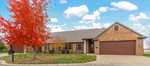 1911 Ranger Dr, COLUMBIA, MO, 65201-2921 | Card Image