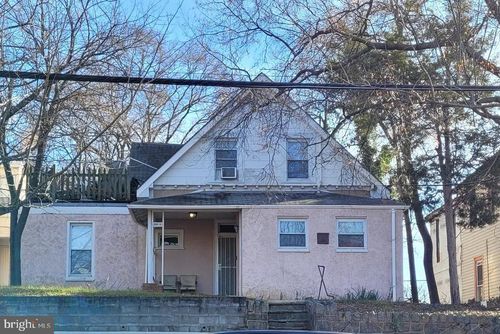 3501 Rhode Island Ave, MOUNT RAINIER, MD, 20712-2018 | Card Image