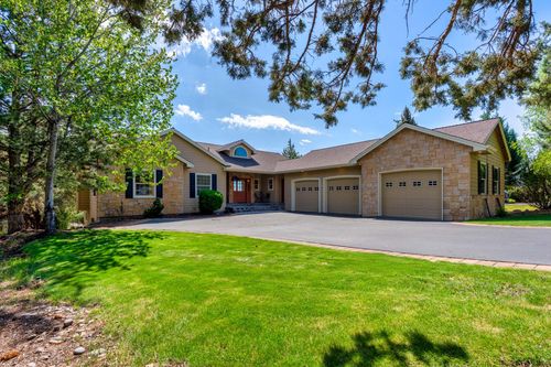 1580 Murrelet Dr, Redmond, OR, 97756-8372 | Card Image