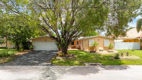 1601 Ne 48th Ct, Oakland Park, FL, 33334-5635 | Card Image