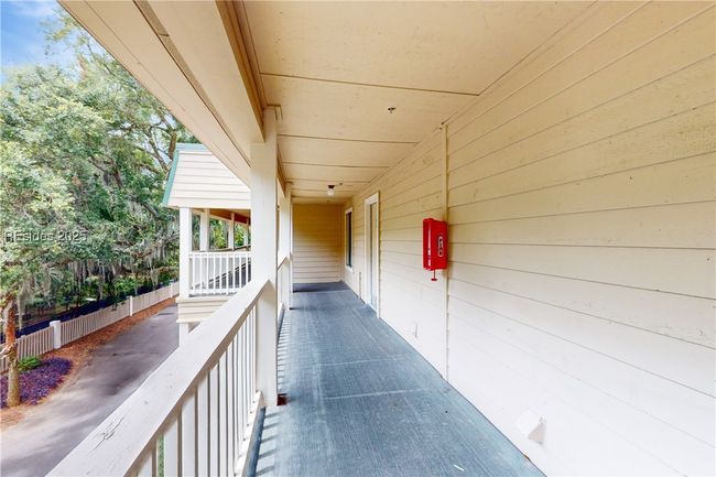Covered hallways | Image 41