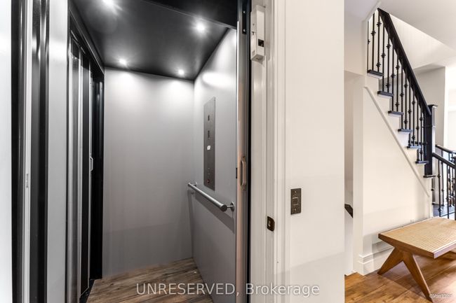 209 - 17 Baldwin St, Condo with 3 bedrooms, 3 bathrooms and null parking in Whitby ON | Image 20