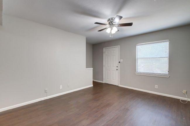 APT-109 - 303 W 40 Th St, Condo with 2 bedrooms, 1 bathrooms and 2 parking in Austin TX | Image 11
