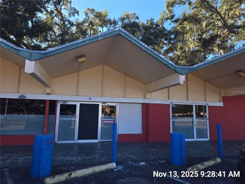 225 E Brandon Blvd, BRANDON, FL, 33511-5220 | Card Image