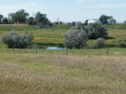 20881 New Underwood Rd, New Underwood, SD, 57761-7709 | Card Image