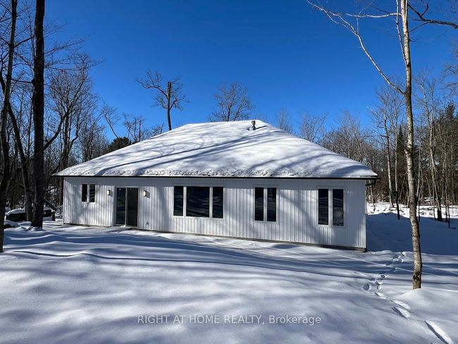 29 Av Squirrel, House other with 3 bedrooms, 2 bathrooms and 8 parking in Mcdougall ON | Image 8