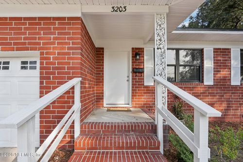 3203 Plumtree Dr, Jacksonville, FL, 32277-3660 | Card Image