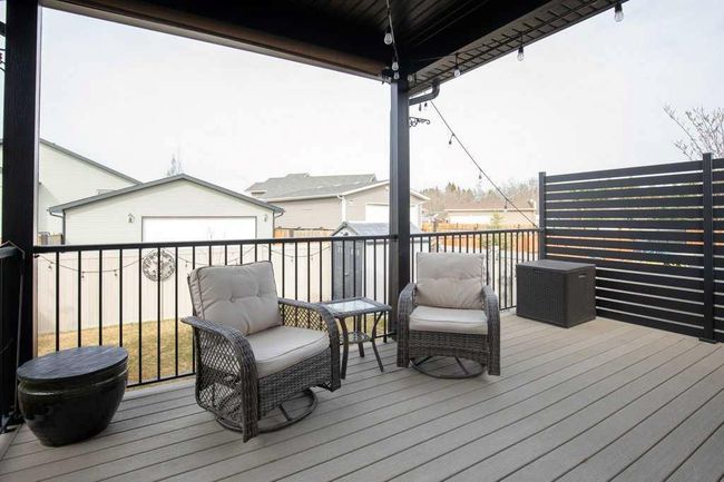 131 Cedar Square, House other with 5 bedrooms, 4 bathrooms and 7 parking in Blackfalds AB | Image 13