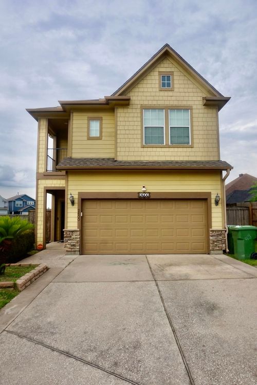 2600 Stable Gate Ln, Port Arthur, TX, 77640-1499 | Card Image