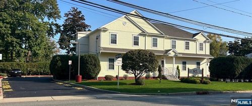 85 Hopper Ave, Waldwick, NJ, 07463-1517 | Card Image