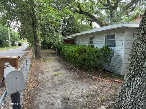 148 Baltar Lane, Biloxi, MS, 39530 | Card Image