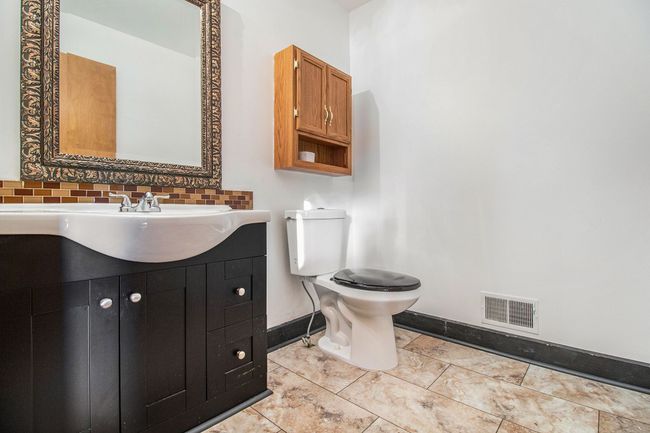 25820 Lord Dr, House other with 3 bedrooms, 3 bathrooms and null parking in Chesterfield MI | Image 17