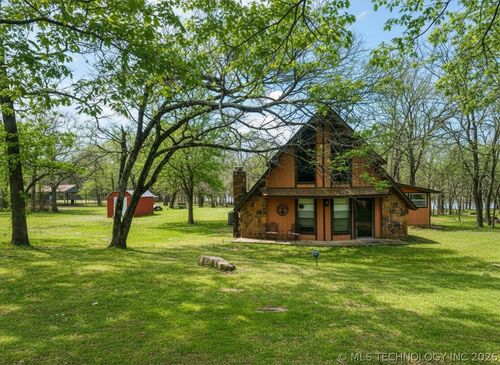721 Mohawk Dr, Eufaula, OK, 74432-3696 | Card Image
