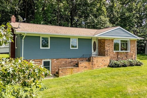 18300 Mountain Valley Rd, NEW MARKET, VA, 22844-4011 | Card Image