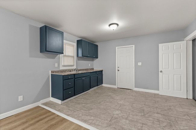 15840 Dexter Ave, House other with 3 bedrooms, 1 bathrooms and null parking in Detroit MI | Image 11