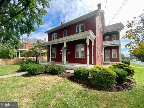 b-402 N George St, MILLERSVILLE, PA, 17551-2024 | Card Image