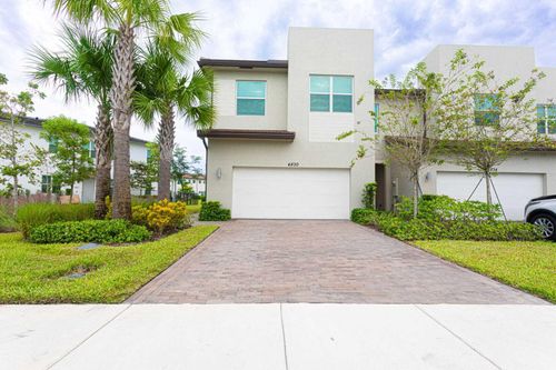 4830 Navali Dr, Lake Worth, FL, 33467-5702 | Card Image