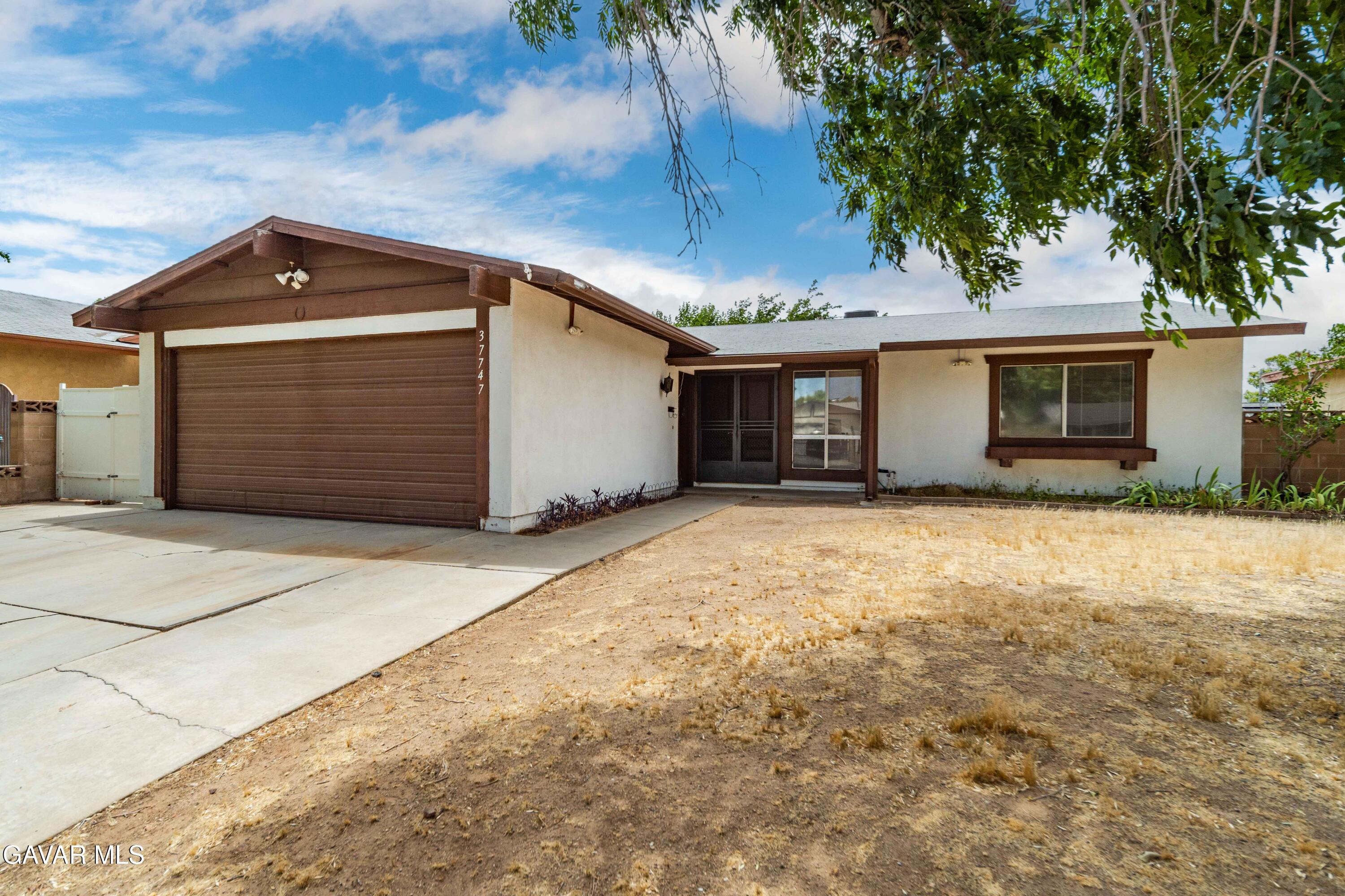 Residential in Palmdale 4