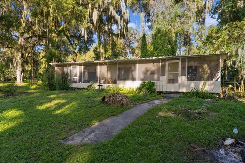 1975 Cr 412, Lake Panasoffkee, FL, 33538-4337 | Card Image