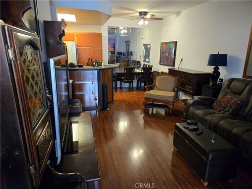 19 Hemlock, Rancho Santa Margarita, CA, 92688-1107 | Card Image