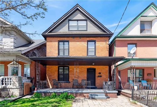 11 Barnesdale Ave N, Hamilton, ON, L8L6R4 | Card Image