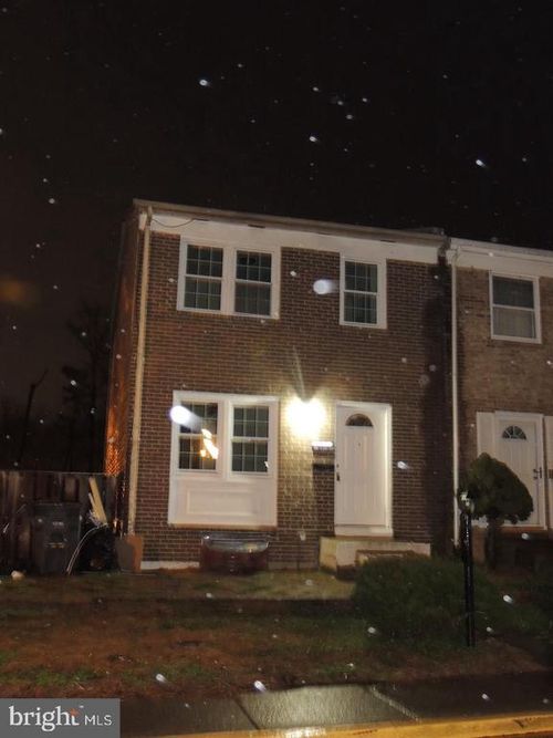 2915 Pheasant Ln, WOODBRIDGE, VA, 22191-4621 | Card Image