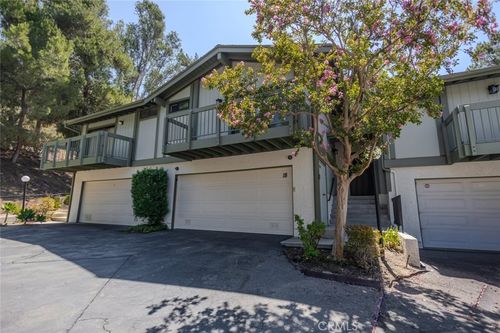 18-10831 Roycroft St, Sun Valley, CA, 91352 | Card Image
