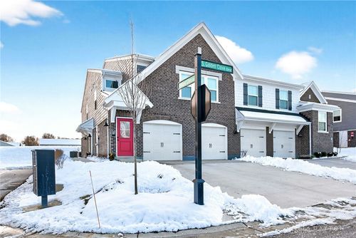 1687 S Golden Clove Bnd, Sugarcrk Twp, OH, 45459-6508 | Card Image