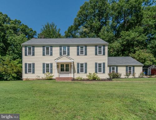 428 Ingleside Dr, Fredericksburg, VA, 22405-2342 | Card Image