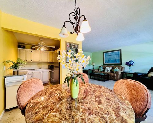 97 Sussex E, West Palm Beach, FL, 33417-1341 | Card Image