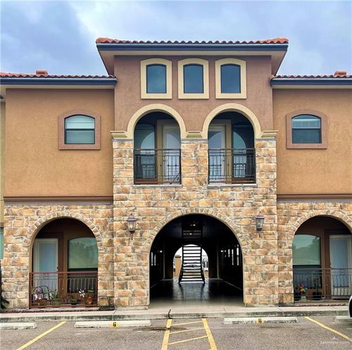 apt-8-2705 Mimosa St, Mission, TX, 78574-3328 | Card Image