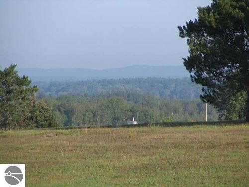 Lot 6 S Meadow Dr, Cadillac, MI, 49601 | Card Image