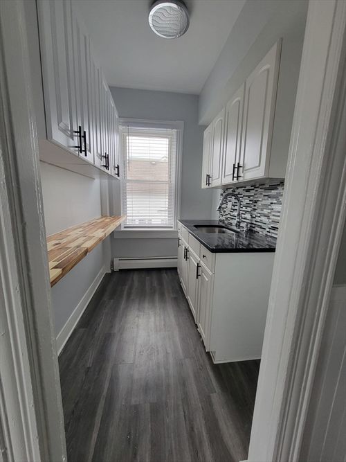 2-13 Regent Ave, Providence, RI, 02908-5502 | Card Image
