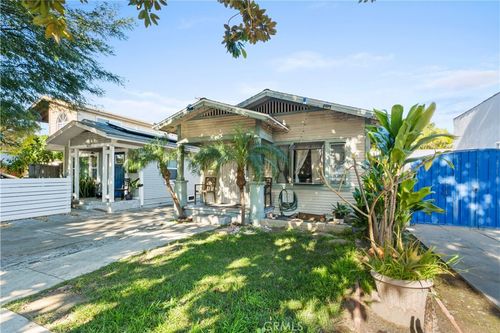 427 E Platt Street, Long Beach, CA, 90805 | Card Image