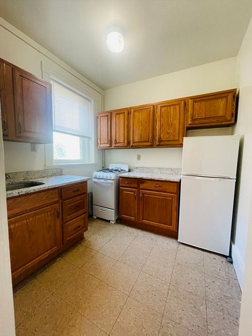 12a-14 Palace Rd, Boston, MA, 02115-5853 | Card Image