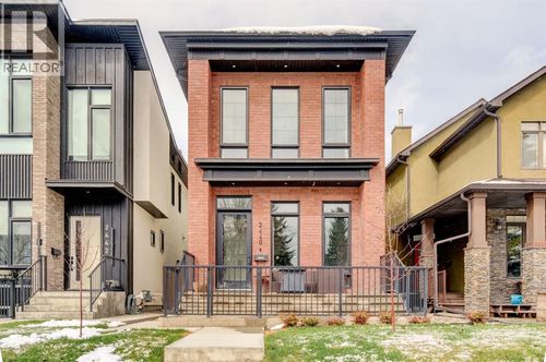 2440 31 St Sw, Calgary, AB, T3E2N5 | Card Image