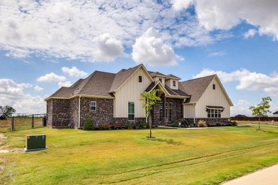 View of front of house featuring a front yard | Image 2