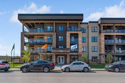 418 - 125 Wolf Hollow Cres Se, Condo with 2 bedrooms, 1 bathrooms and 1 parking in Calgary AB | Image 2