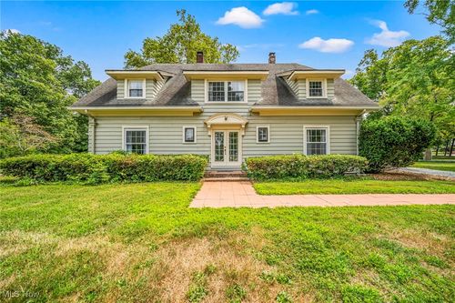 31 Fairfield Rd, Painesville, OH, 44077-1565 | Card Image