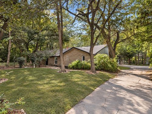 1018 Randy Rd, Cedar Hill, TX, 75104-3036 | Card Image
