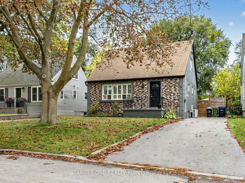 75 Gradwell Dr, Scarborough, ON, M1M2N3 | Card Image