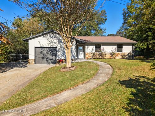 6500 Westside Dr, Knoxville, TN, 37909-1049 | Card Image