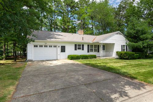 12 Shady Hill Rd, Nashua, NH, 03063-2206 | Card Image