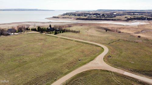 Tbd L1r B4 Key'S Cove Loop, Ray, ND, 58849 | Card Image