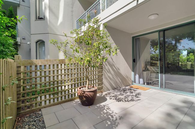111 - 1785 Martin Dr, Condo with 2 bedrooms, 2 bathrooms and 1 parking in Surrey BC | Image 20