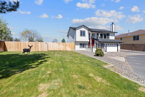 2979 Ne Sugarpine, Prineville, OR, 97754 | Card Image