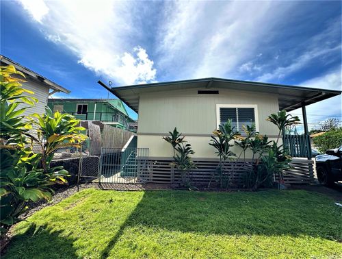 apt-d-26D Lakeview Cir, Wahiawa, HI, 96786-1573 | Card Image